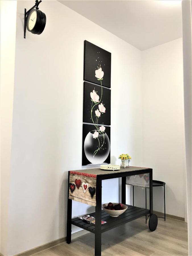 Mountain View Escape Apartment *
