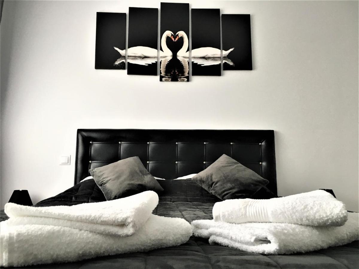 Mountain View Escape Apartment *